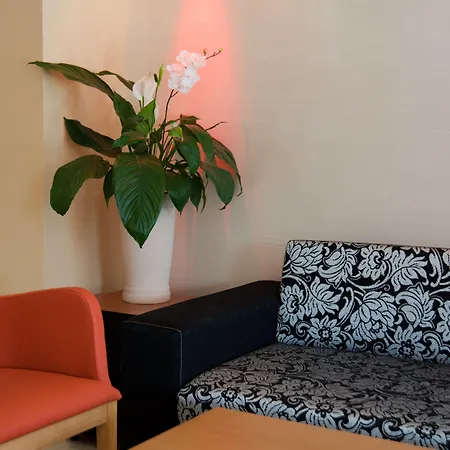 Karlovo 3* ساني بيتش