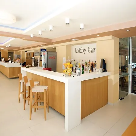Hotel Karlovo 3*