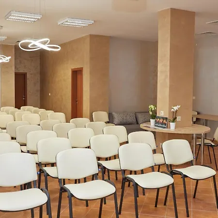 Karlovo Hotel