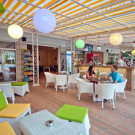 Hotel Karlovo Sluneční pobřeží