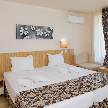 Hotel Karlovo 3*